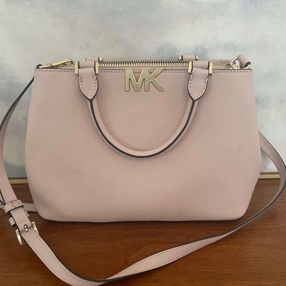 Blush Pink Michael Kors Satchel with crossbody